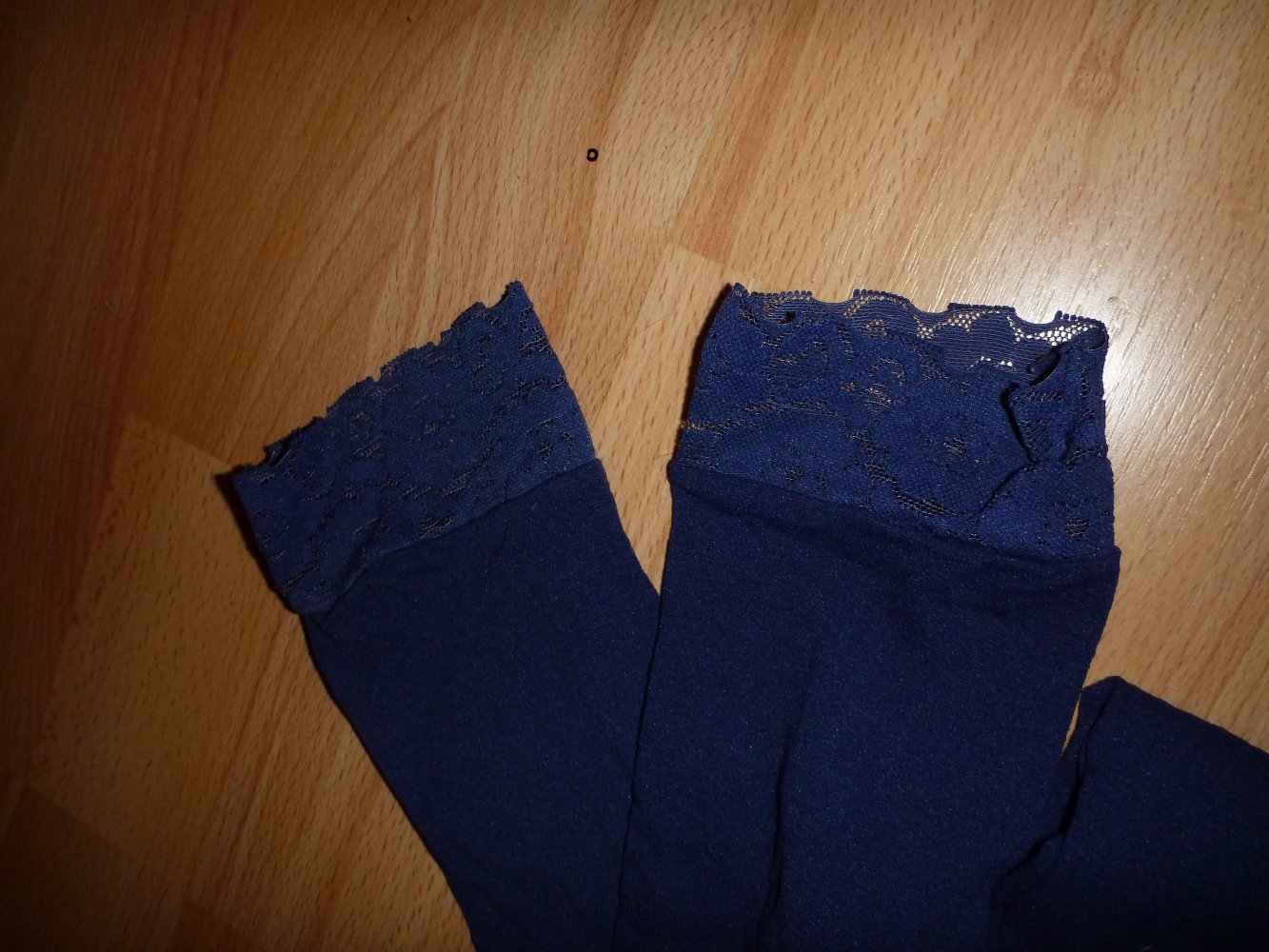blaue Feinstrumpf-Leggins