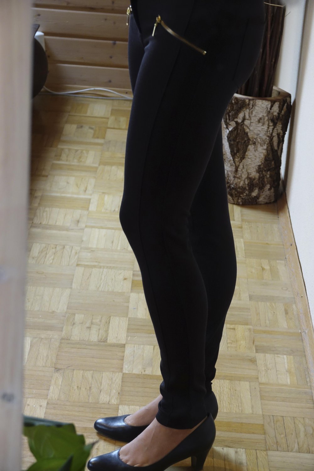 Schöne schwarze Stoffhose (Stretch)