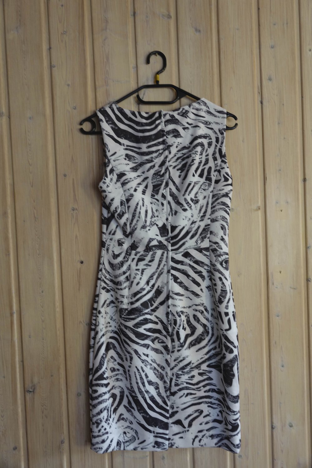 Wunderschönes Zebrakleid