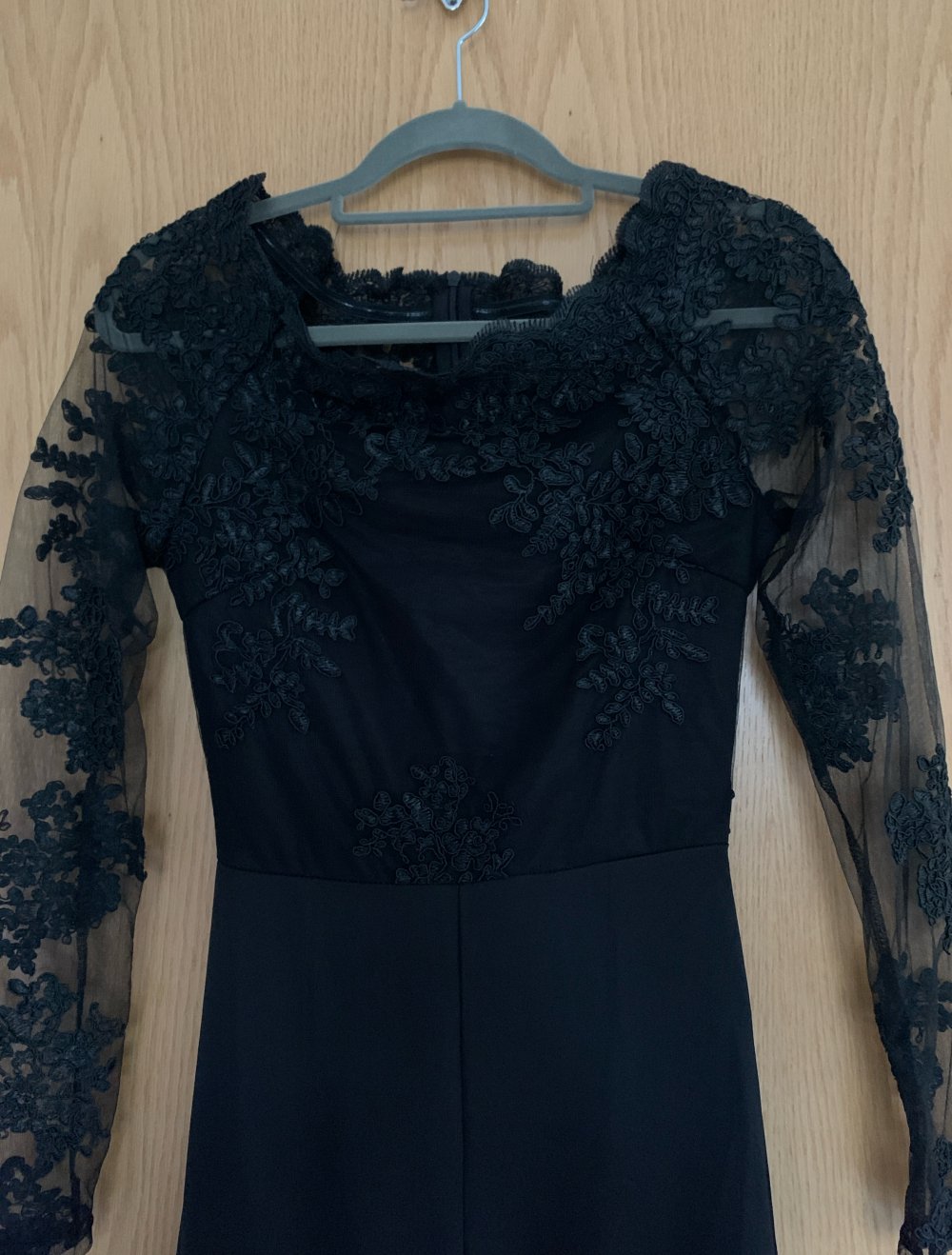 Jumpsuit schwarz mit Spitze