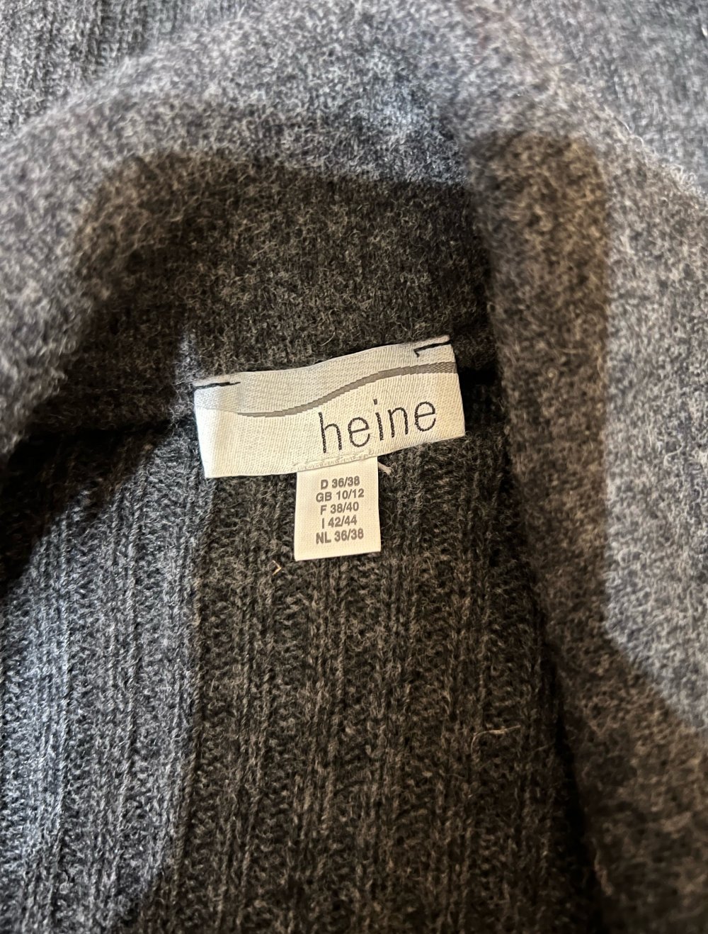 Strickjacke dunkelgrau