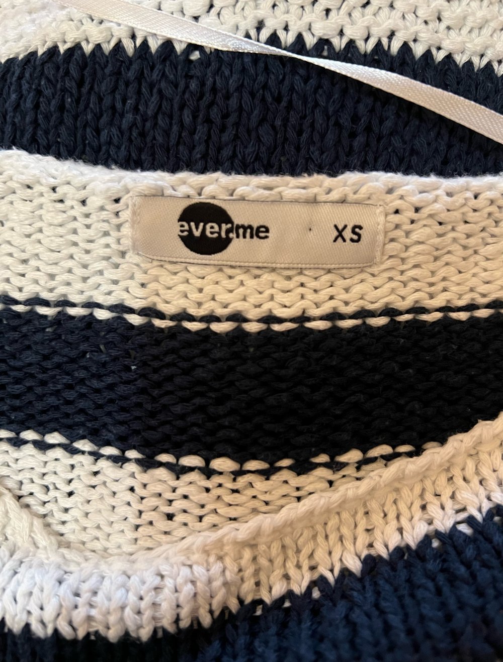 Strickpullover weiß dunkelblau gestreift