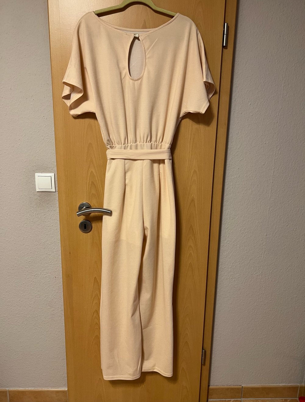 Jumpsuit apricot