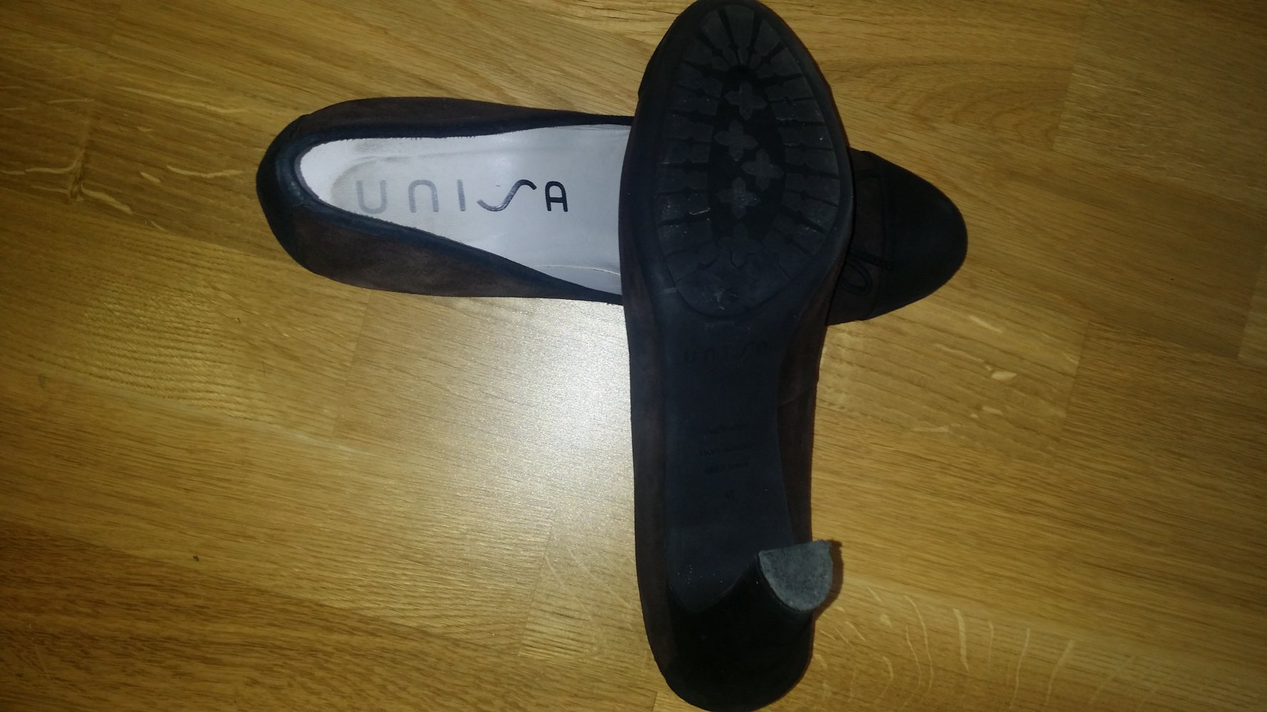 Pumps von UNISA