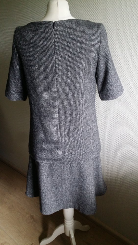 Kleid von Joseph Janard