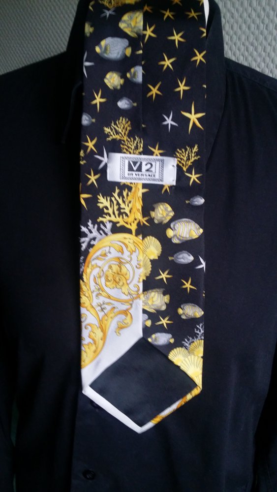 Krawatte von V2 by Versace
