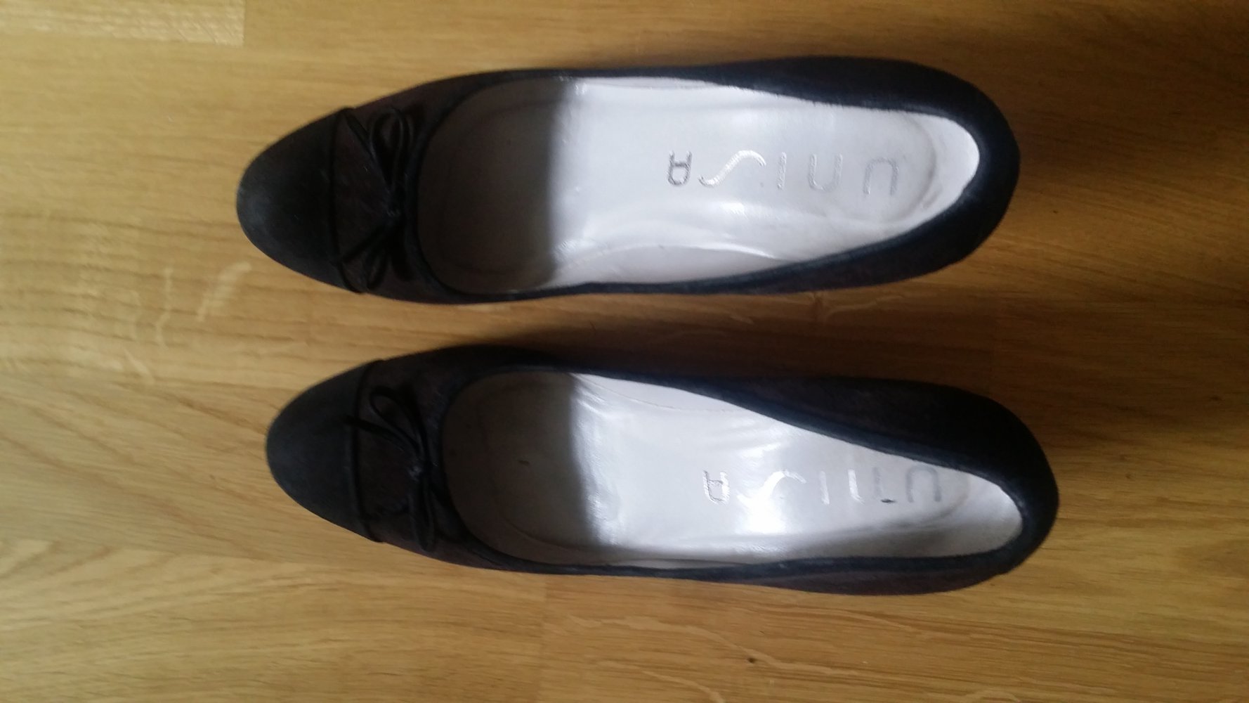 Pumps von UNISA
