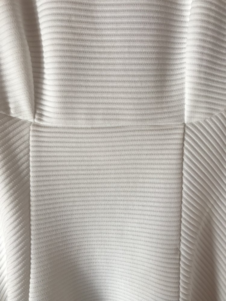 Weisses Kleid