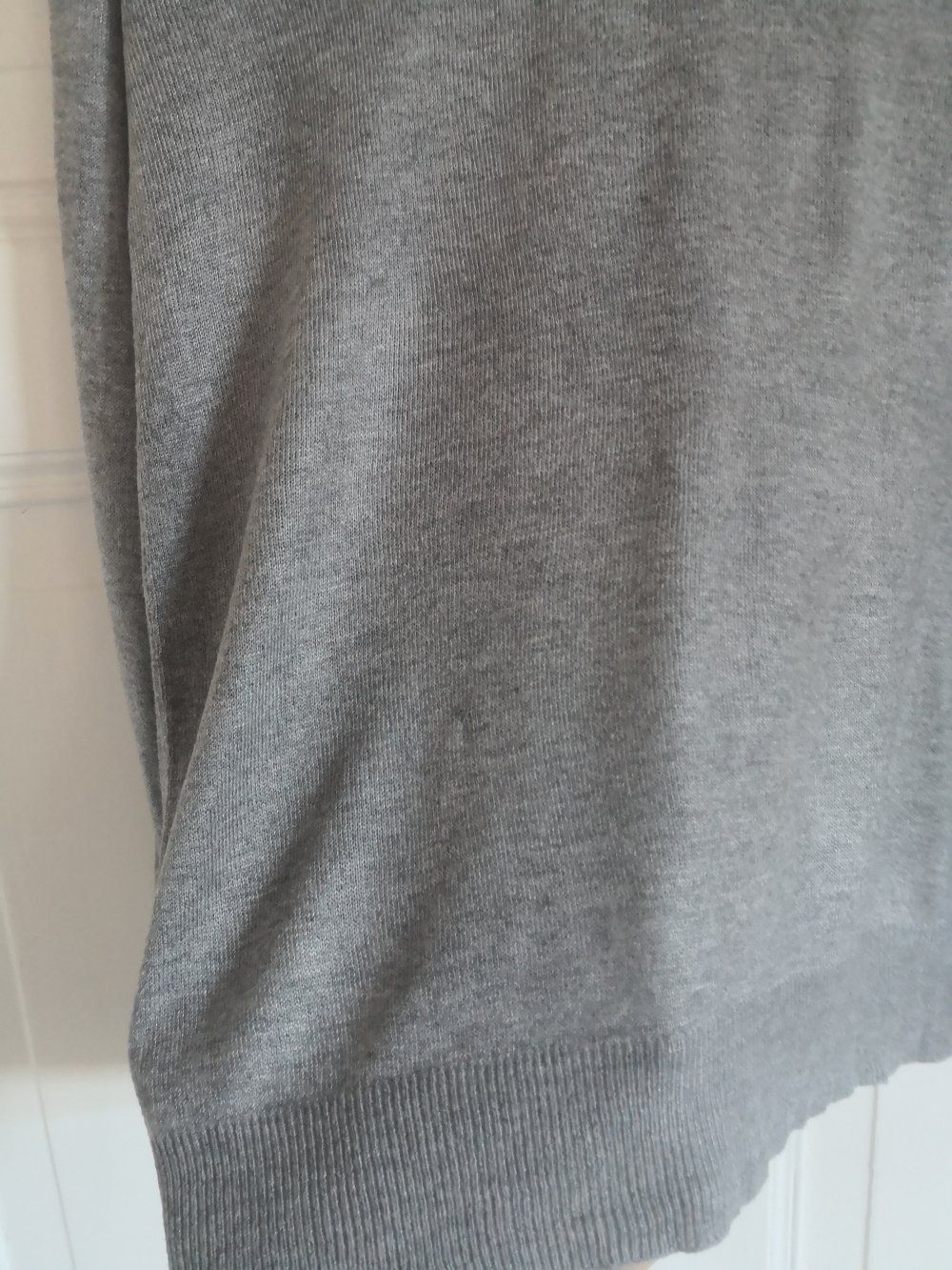 grauer V-Pullover von Primark, Gr. 36