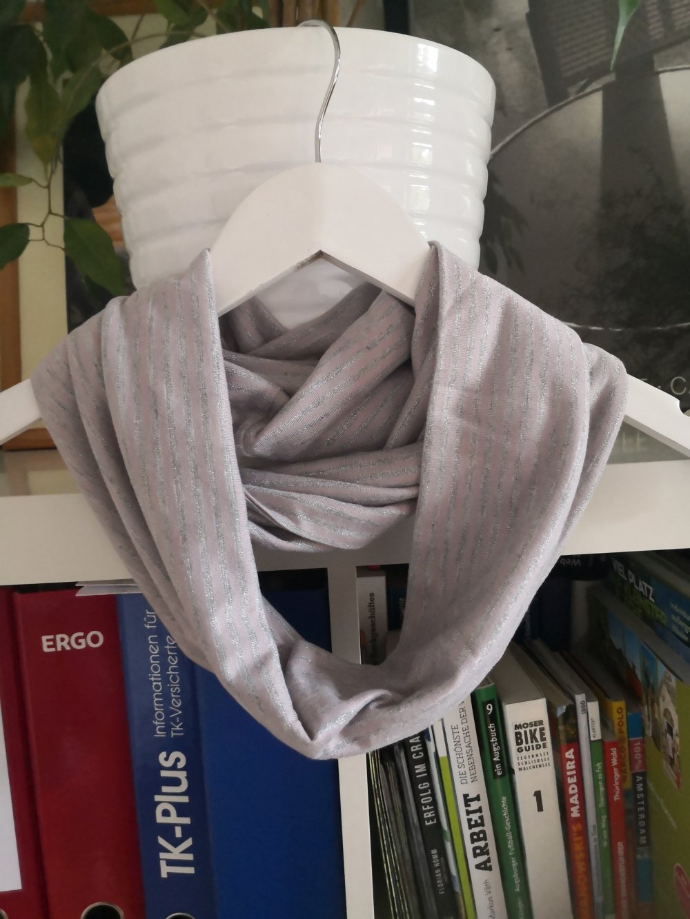 leichter Loopschal, silber-rosé