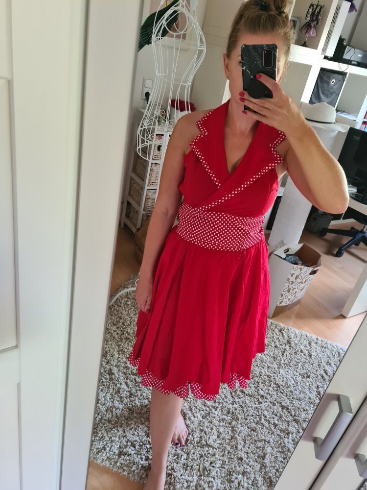 Kleid rot/weiß 38