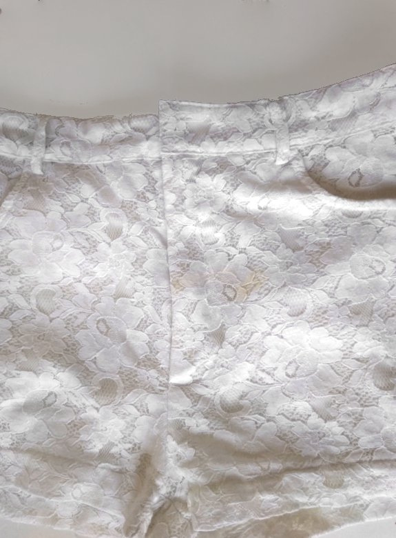 Shorts, weiß, Spitze, Blumen, Gr. 36/S