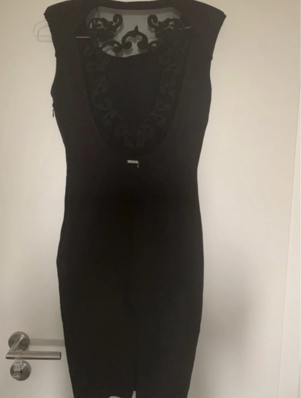 Kleid von Guess Größe 32