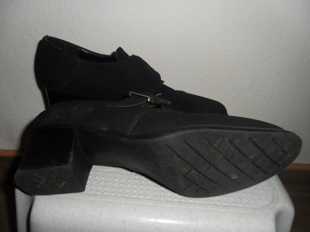 Damen Hackenschuhe Pumps mit Schnalle Gr. 37 schwarz