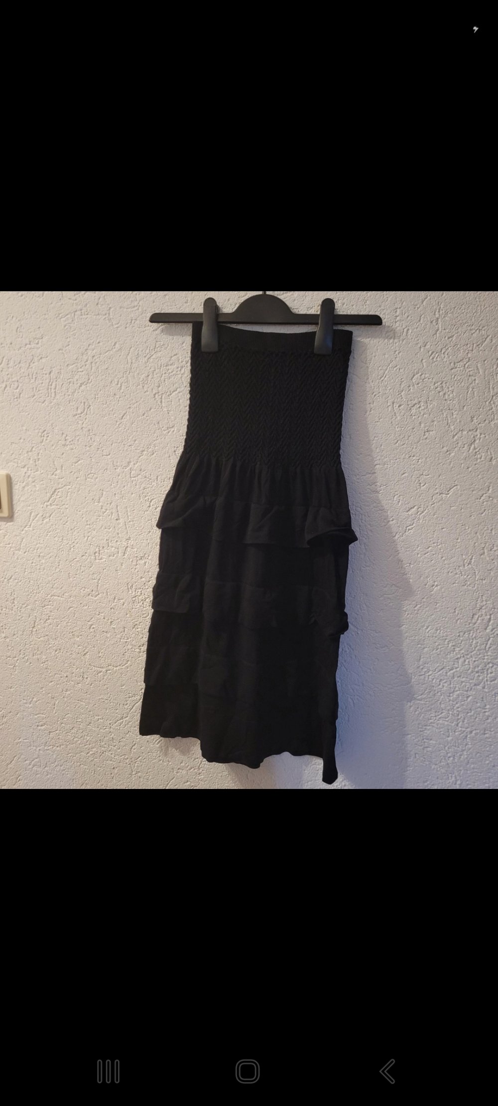 Trägerloses Kleid 