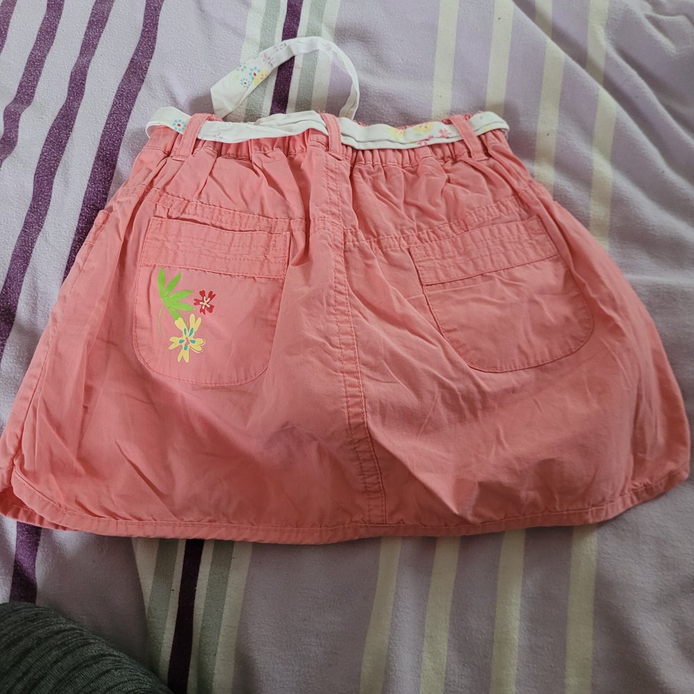 Rock mit hose drunter