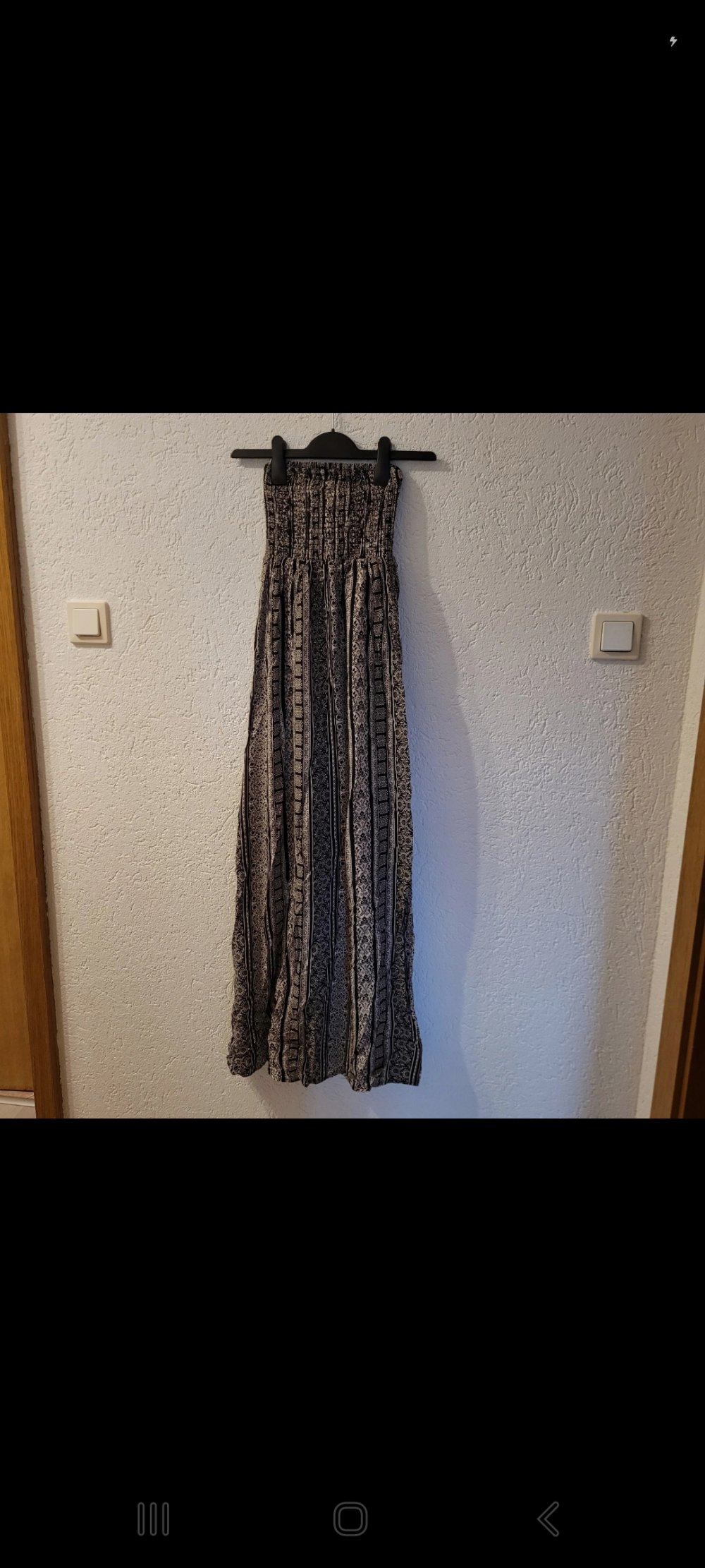 Kleid Schulter frei
