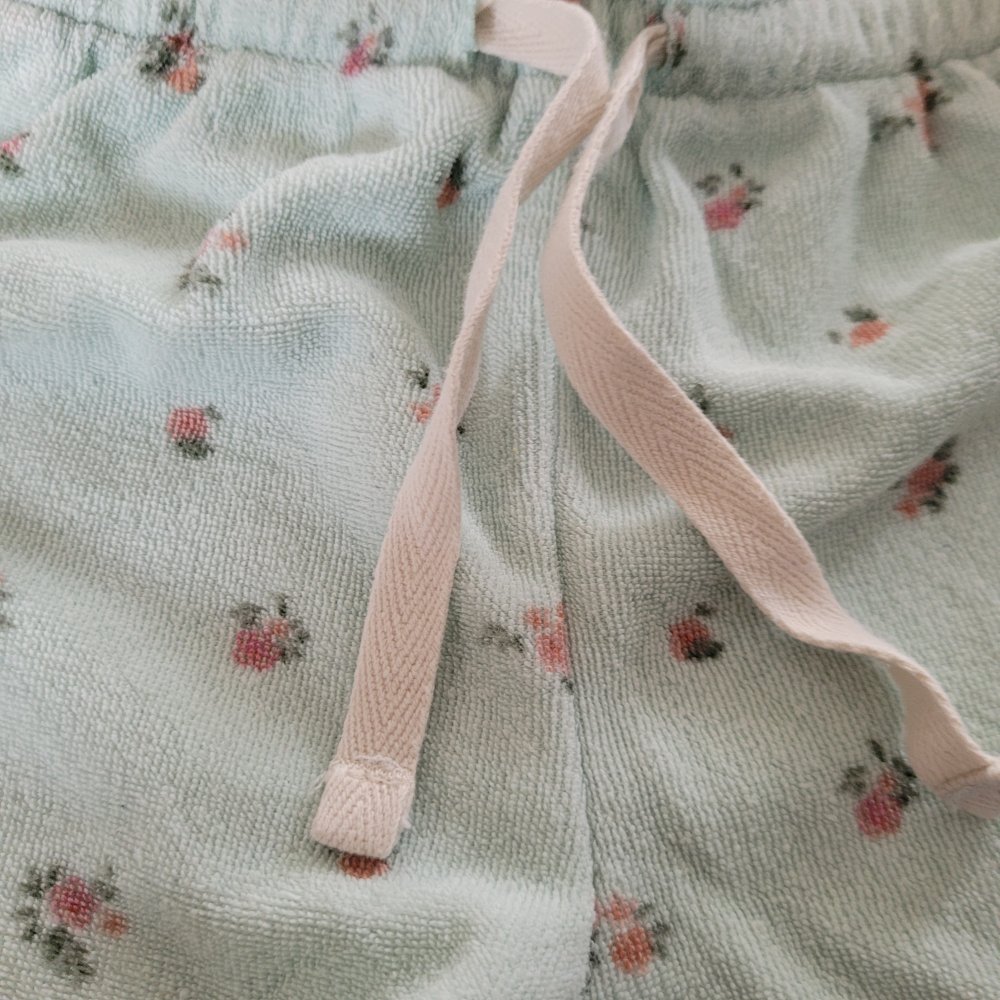 Shorts mit Blumen 