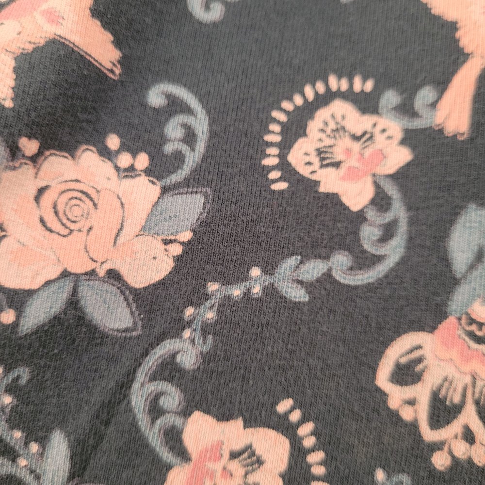 Leggings mit Blumen und vögel
