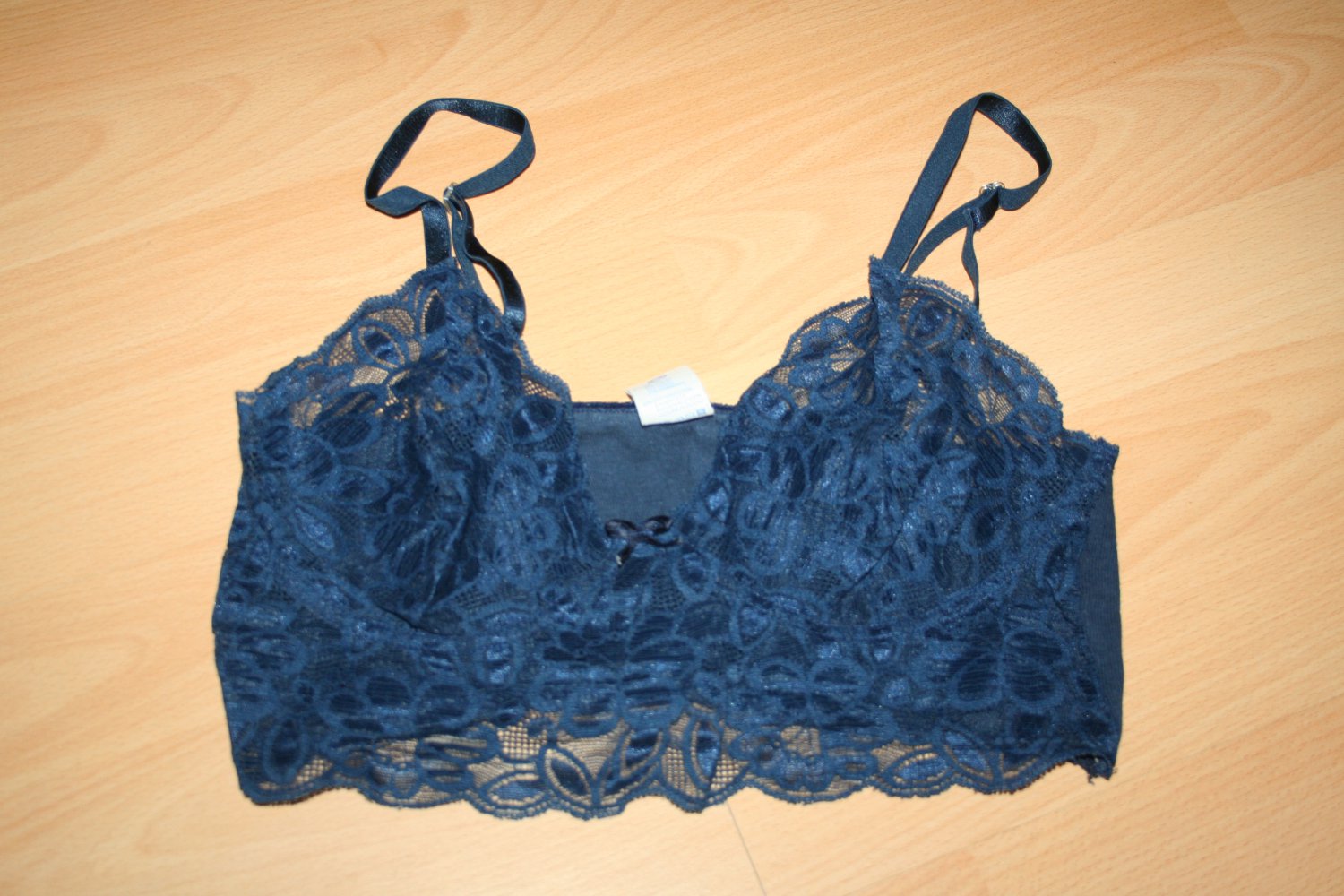 dunkelblaues Spitzen-Bustier