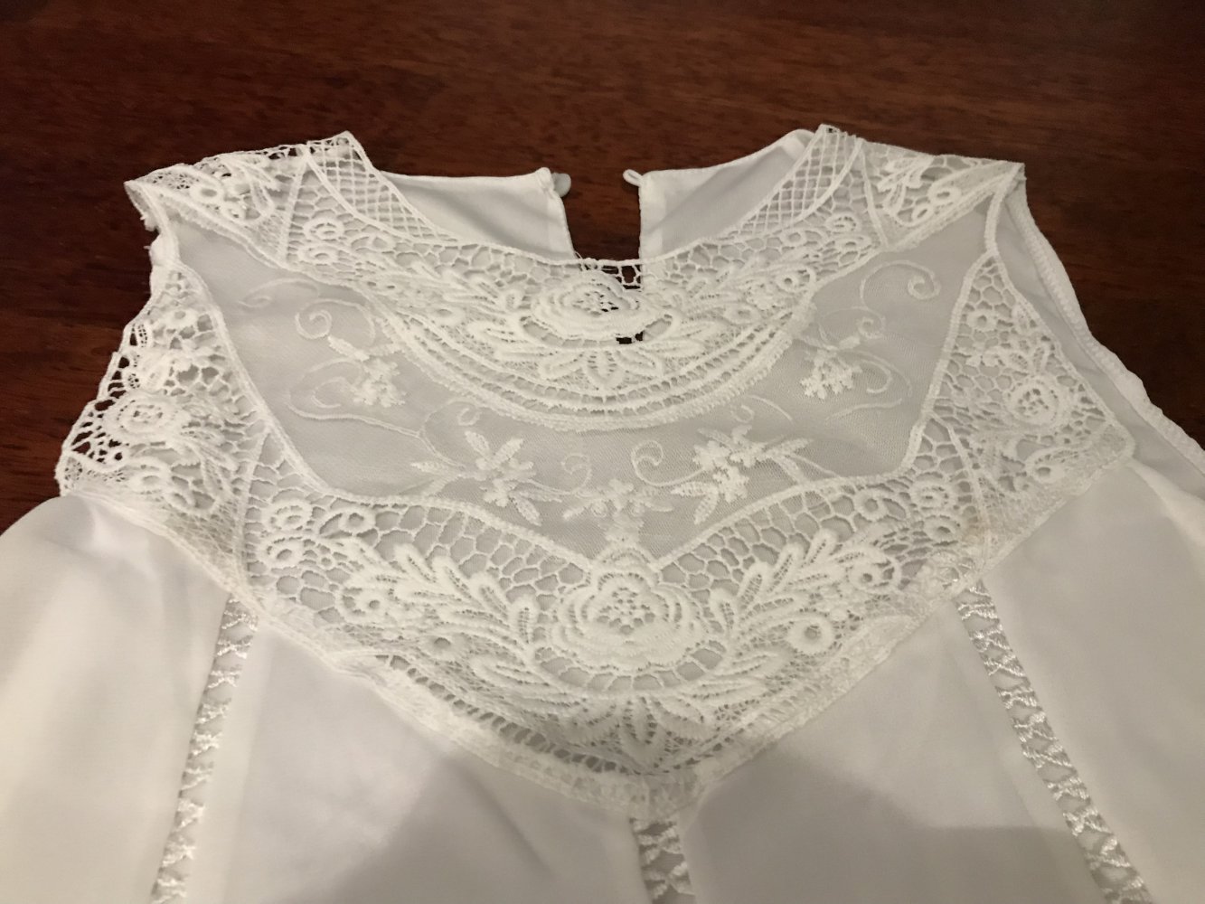 Weisses Kleid