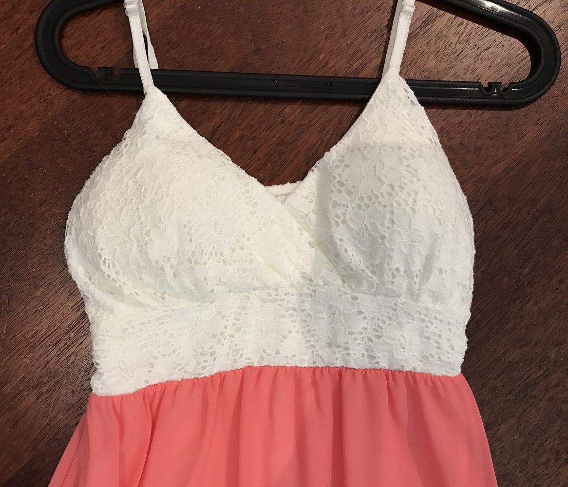 Wunderbares Sommerkleid - Schweiz