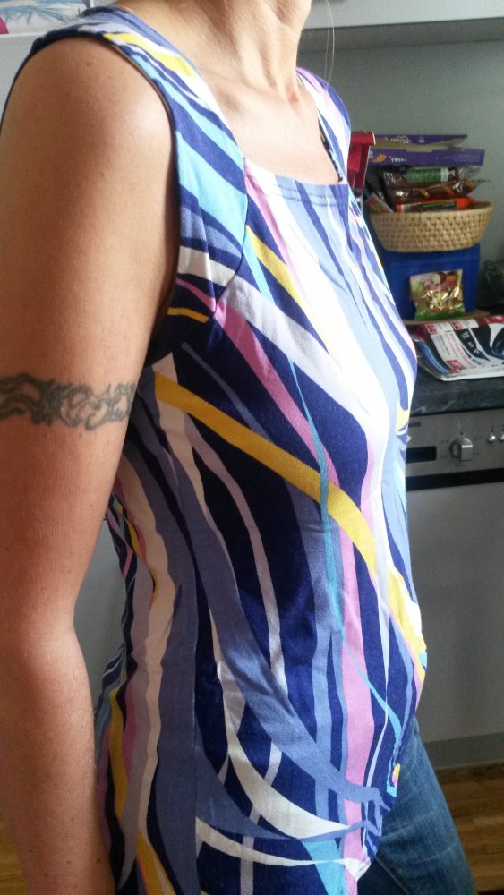 Shirt bunt,