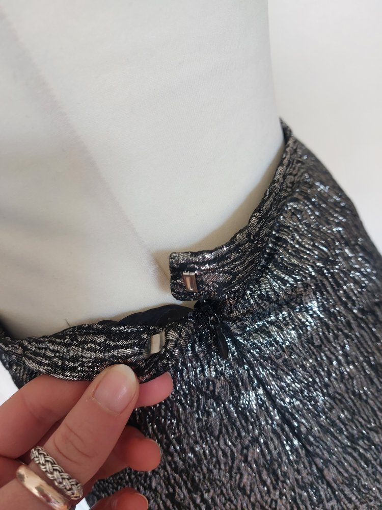 Glitzernder Rock von Monki, high waist