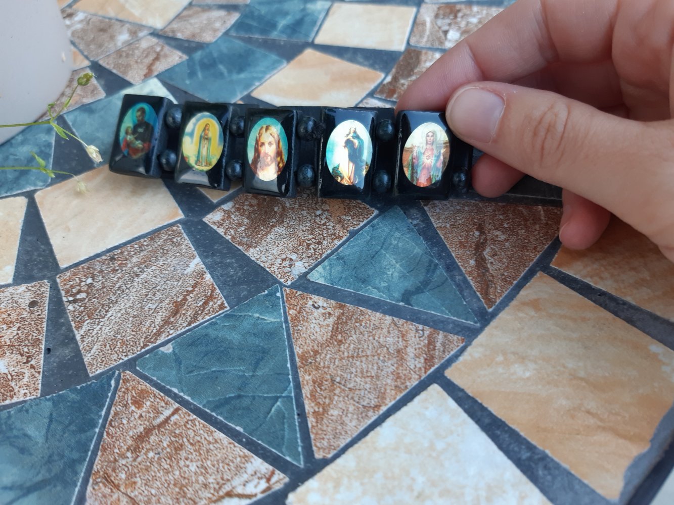 Armband mit Heiligenbilder
