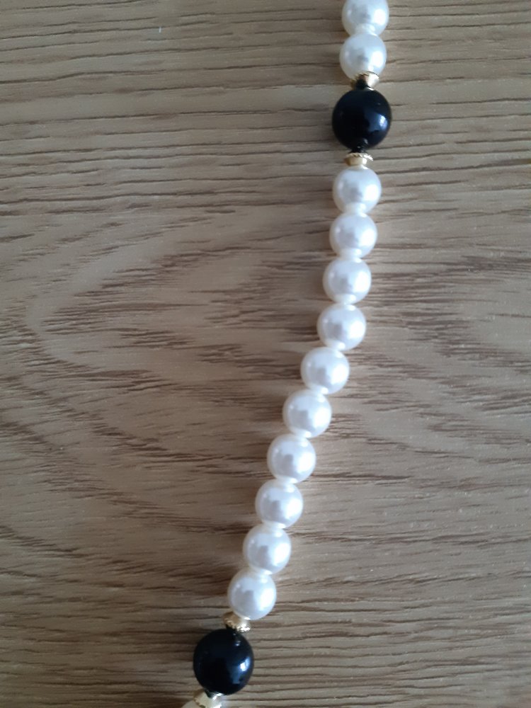 Perlenkette