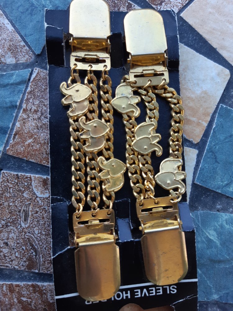 Sleeve Holder