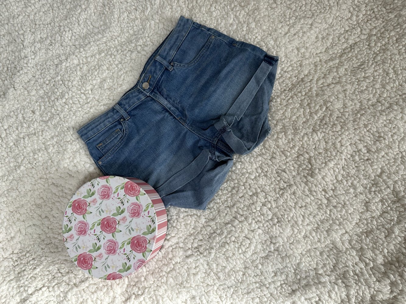 * Jeansshorts * H&M * Damen * Gr. 38 (Bundweite: 39cm)