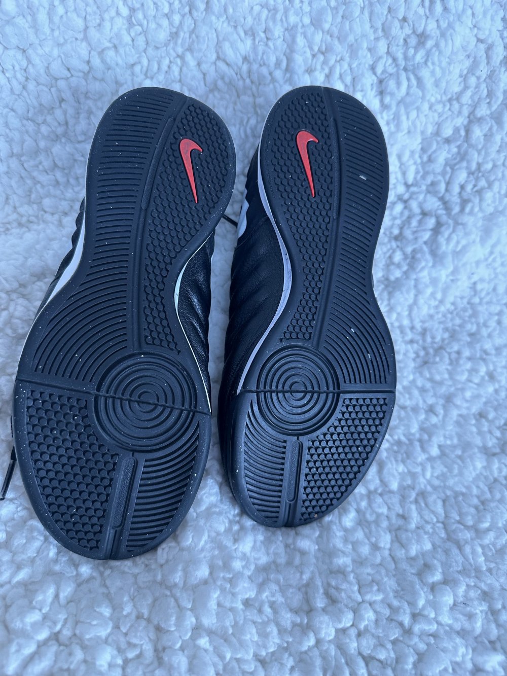 * Nike Tiempo * Buben * Gr. 36