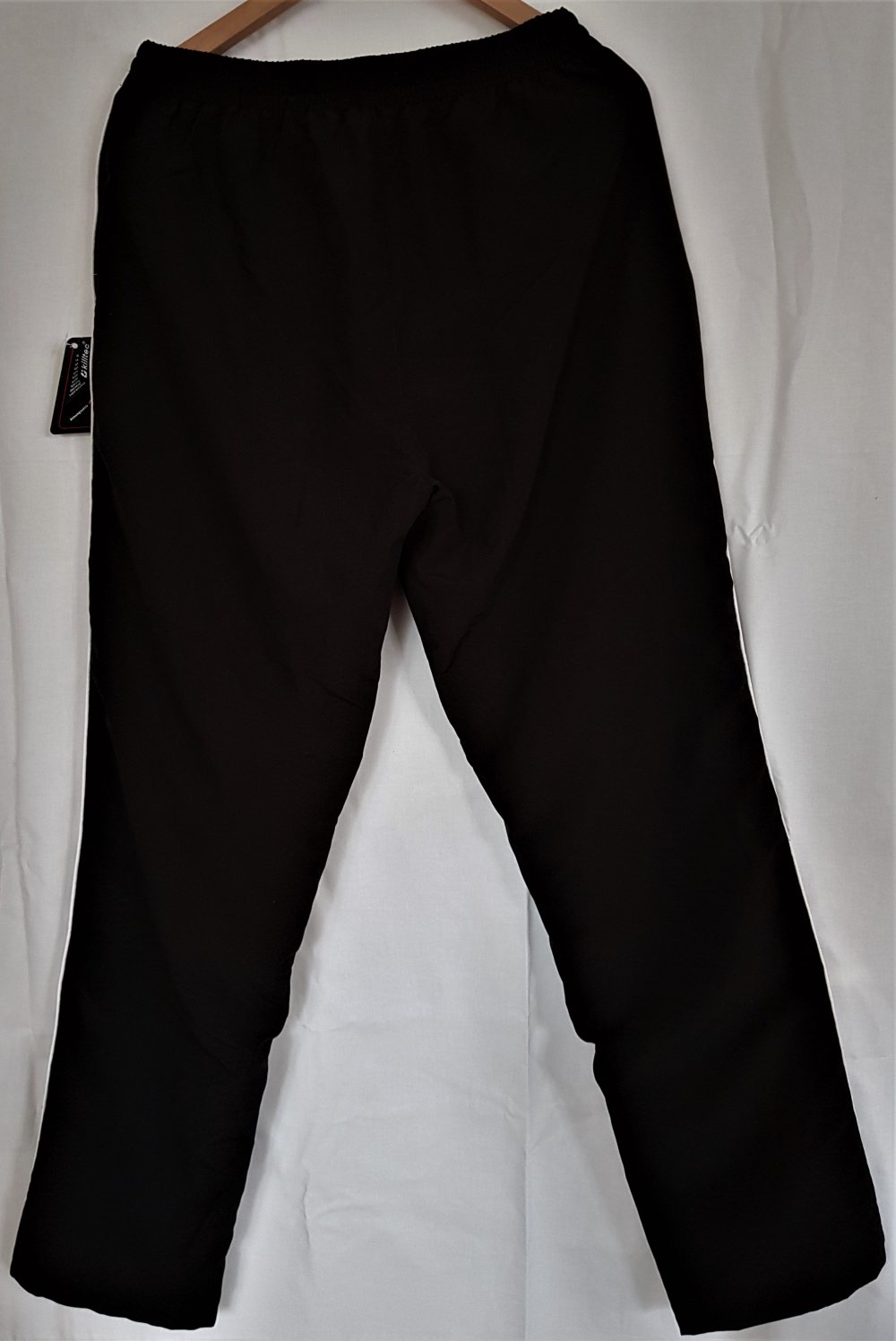  Killtec -- Sporthose -- Trainingshose -- Gr.S -- NEU!!!