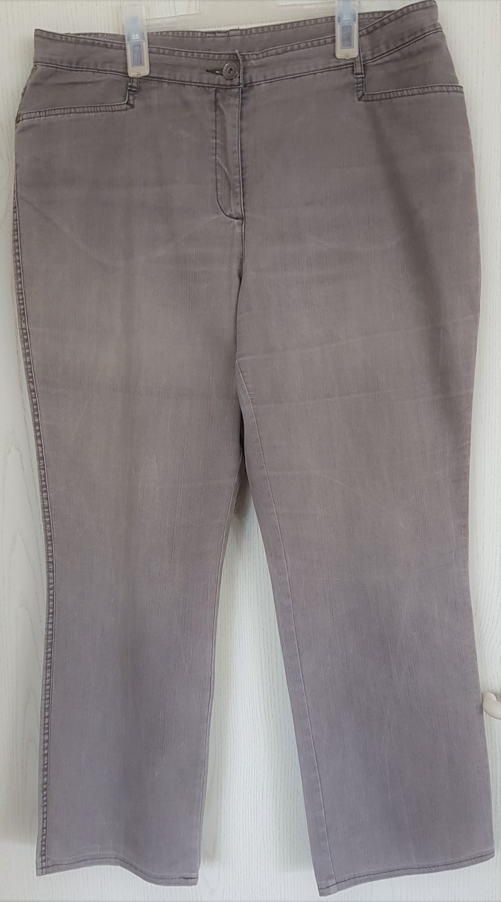 Jeans -- Ulla Popken -- Gr.48 -- grau