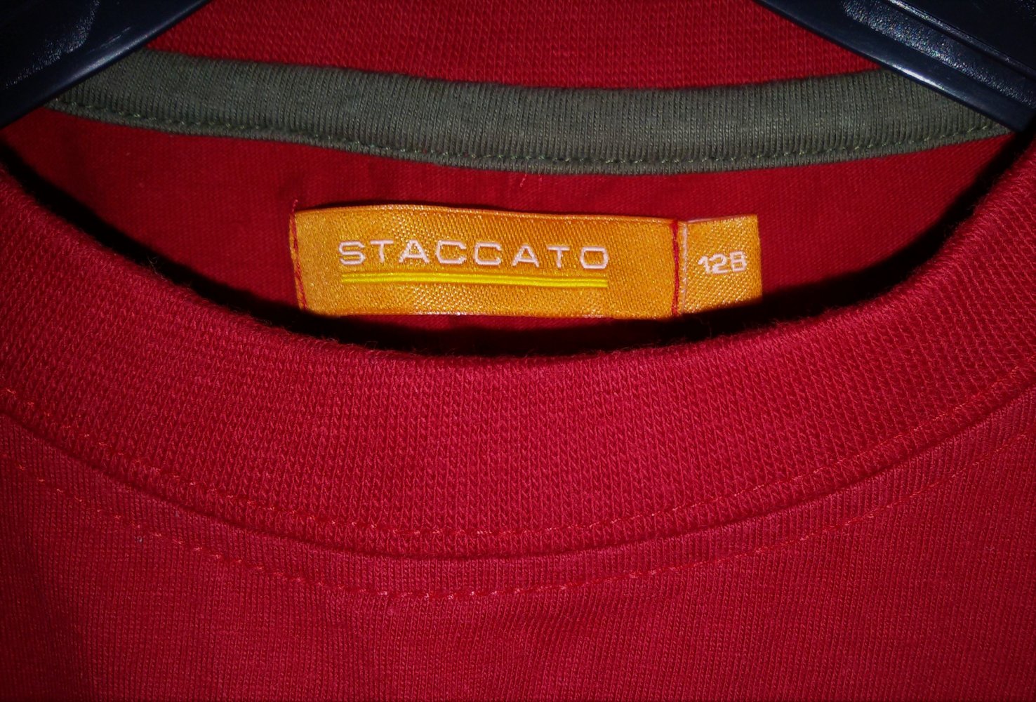 Tanktop -- STACCATO -- 128