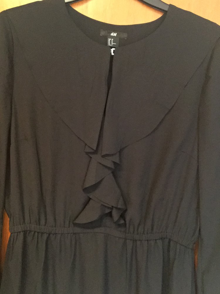Schickes Kleid in Schwarz NEU
