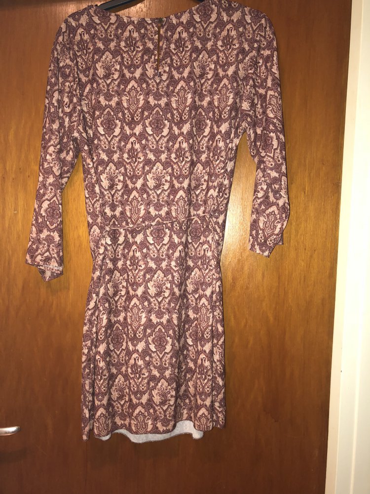 Süsses Kleid NEU