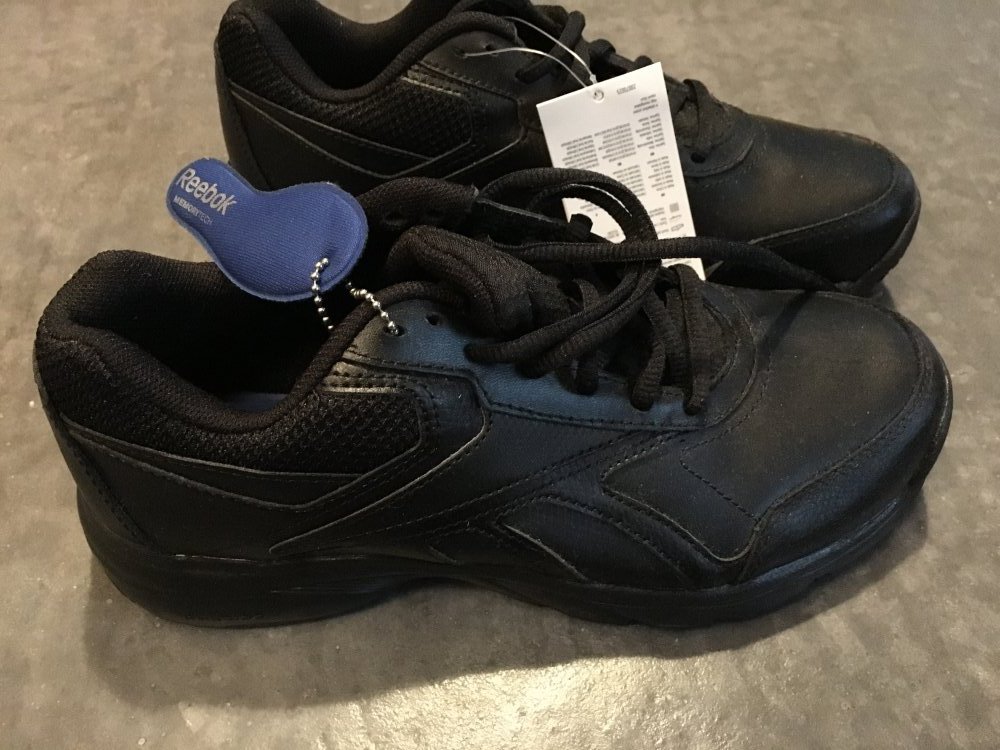 Ganz neue Reebok Schuhe Ganz neue Reebok Schuhe