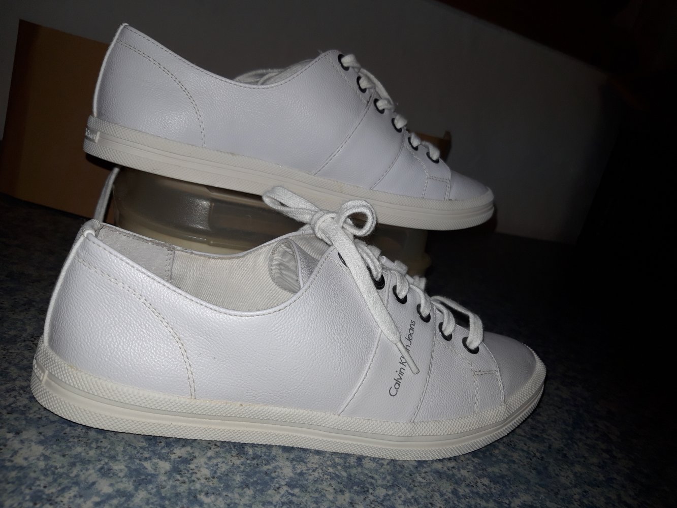 Calvin Klein Lace up Sneakers Gr 38