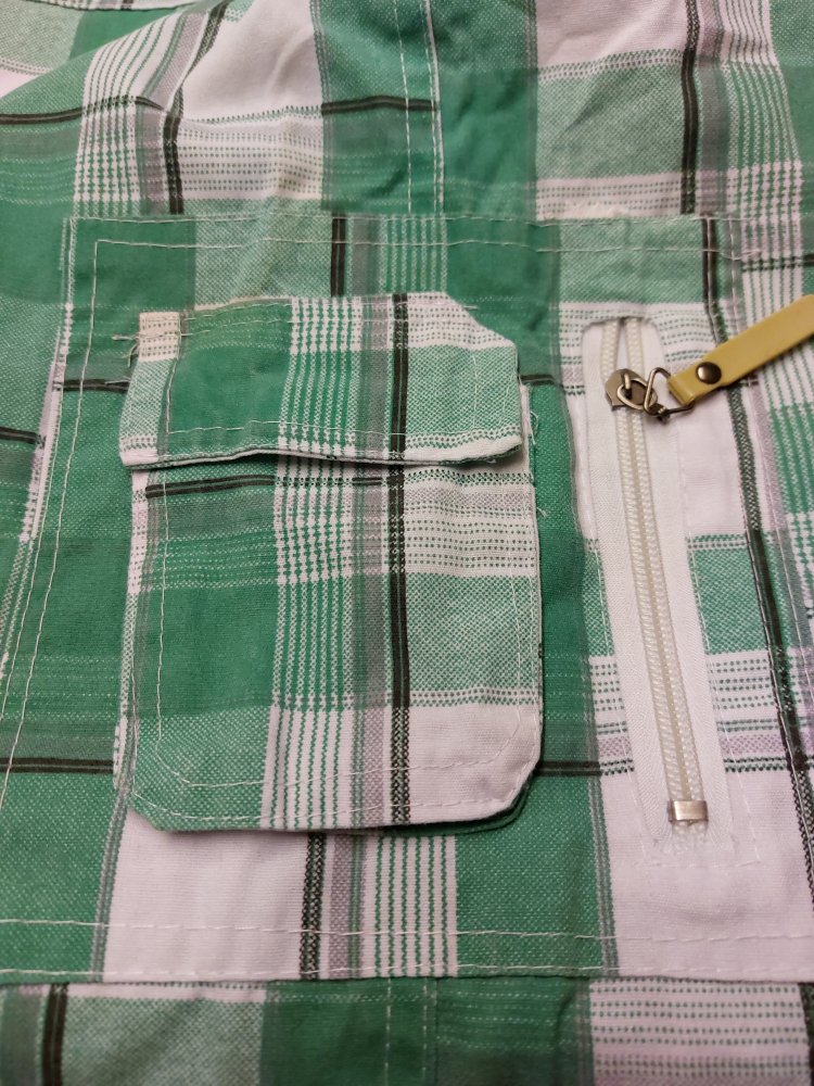 Herren Cargo Capri Gr 3XL kariert ungetragen 