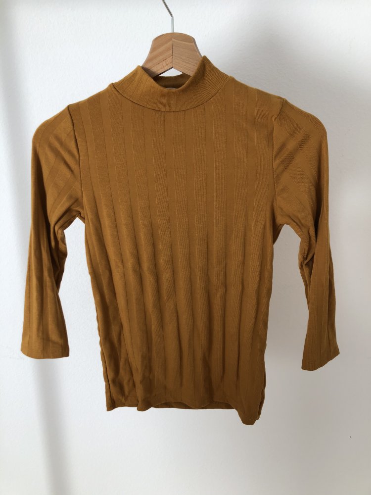Stradivarius Basic Top in Grösse S