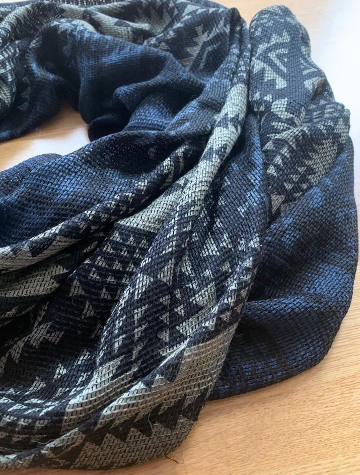 XXL Schal Winterschal Aztekenmuster grün blau schwarz Unisex