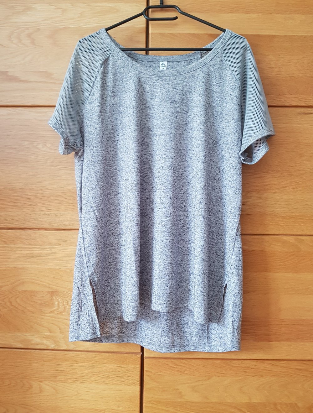 Neu! Sport Shirt Tshirt mit Netz Ärmeln Gr.XL Unisex