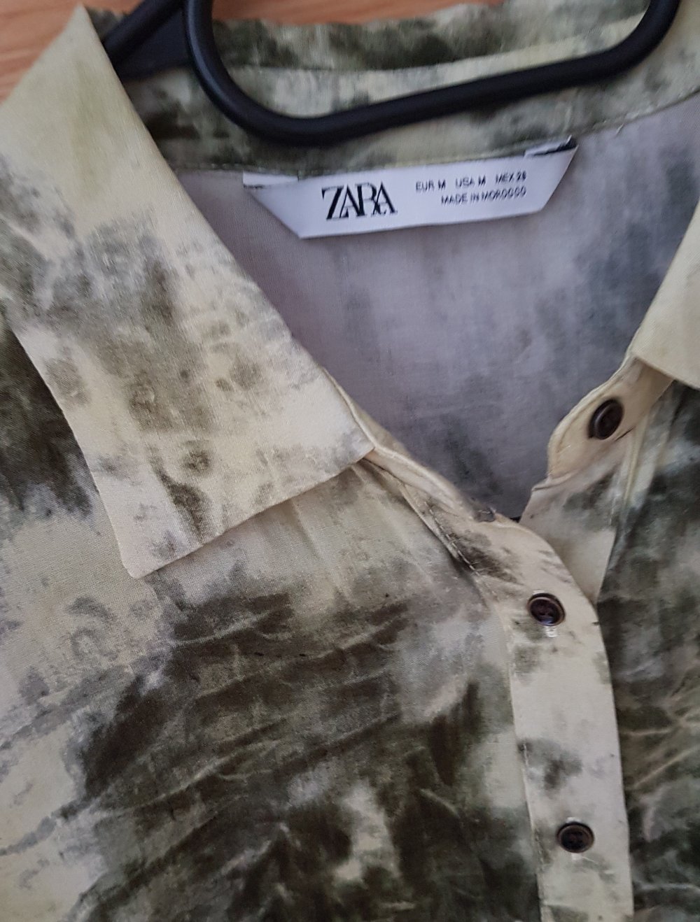 Zara Bluse  Hemdbluse Batik khakigrün  hellgrün Gr.M
