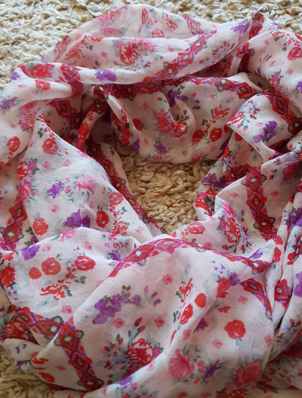 XXL Sommerschal  Blümchen  creme  rose lila