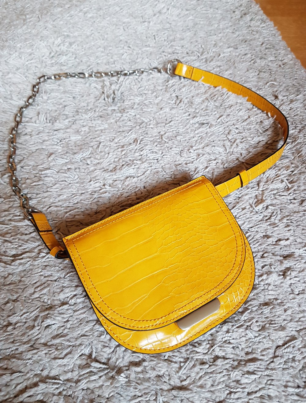Zara kleine gelbe Tasche Bauchtasche Umhängetasche neu