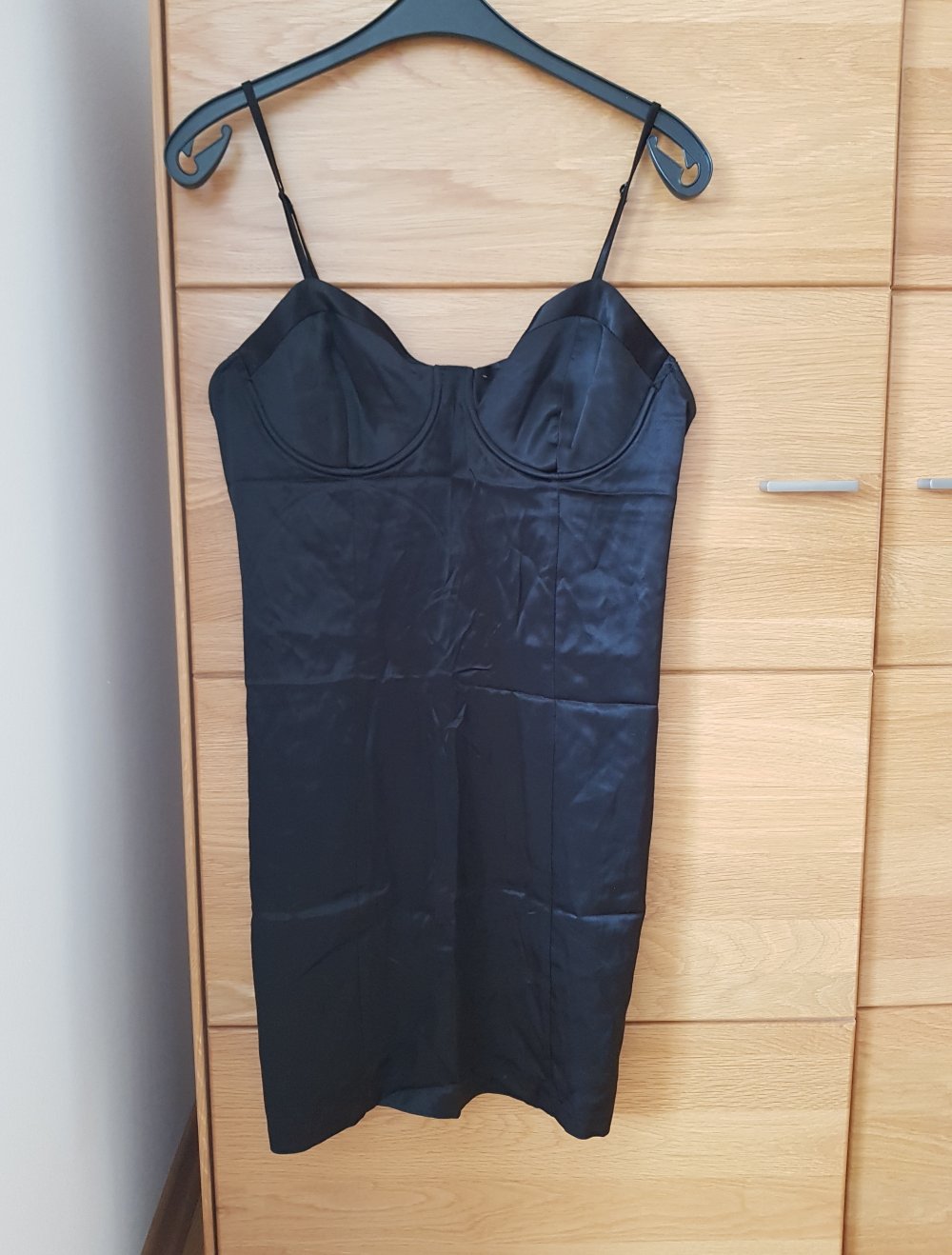 Schwarzes Mini Kleid  Partykleid Satin Gr.M