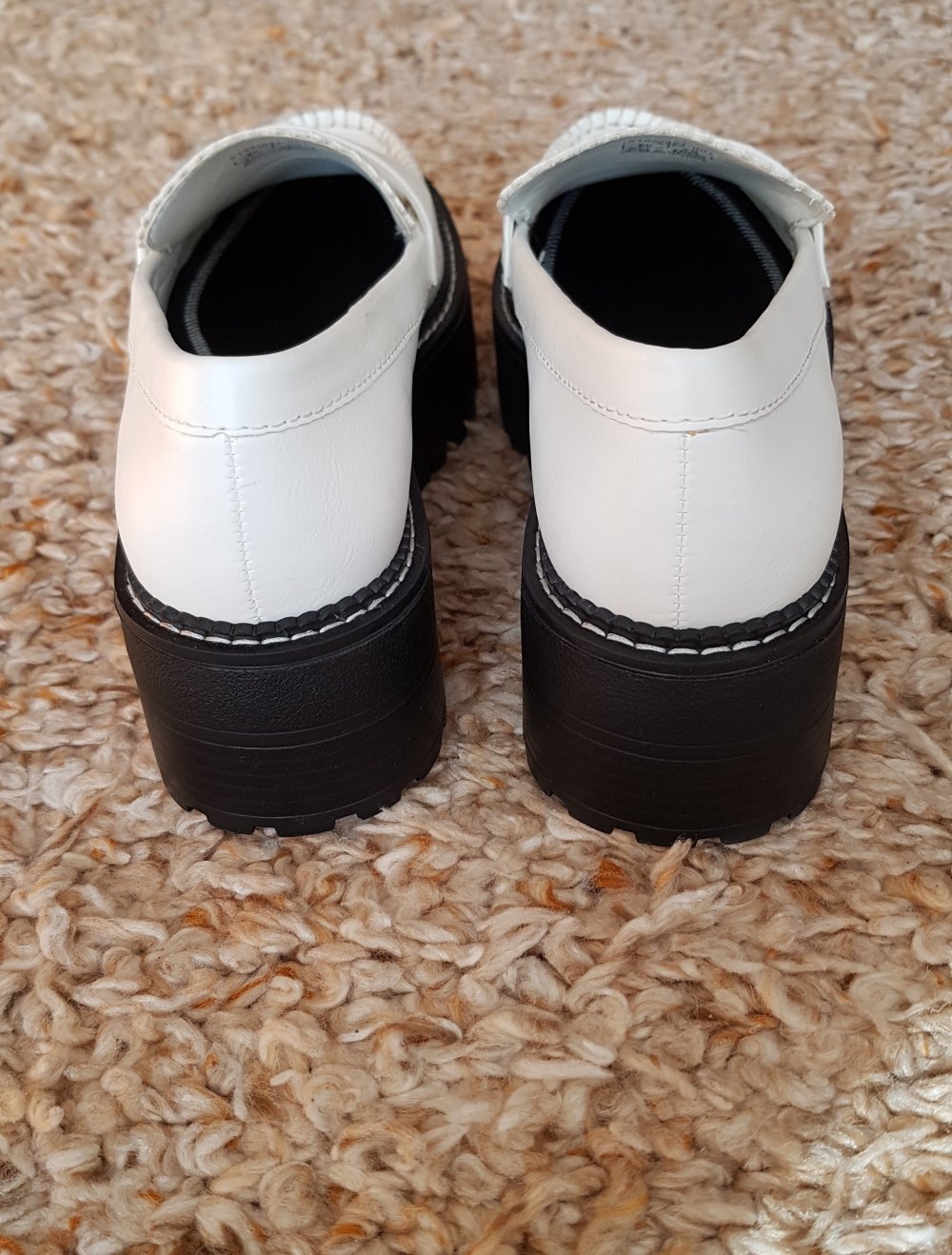 Weiße Sneaker Slipper  mit Plateau Gr.37 neu