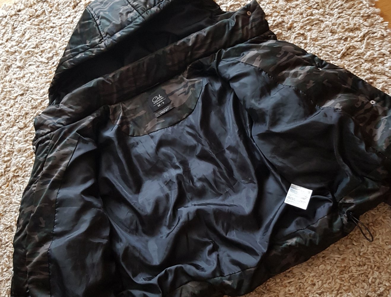 Winter Puffer Jacke mit Kapuze oversized cropped Camouflage Gr.38